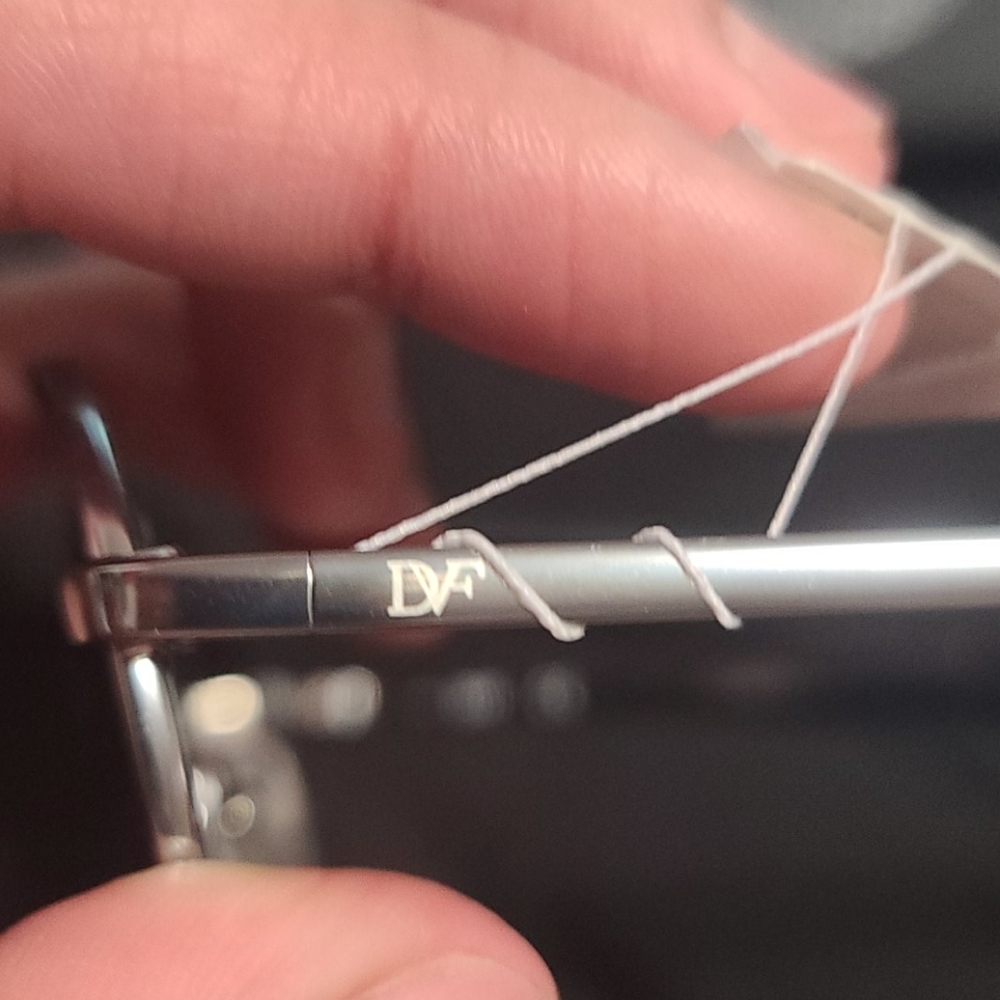 NWOT Diane Furstenberg Aviators - Picture 4 of 4